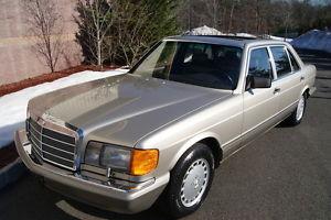 1990 Mercedes Benz 560SEL 14k Miles Concours Quality for sale