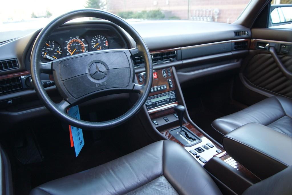 1990 Mercedes Benz 560SEL 14k Miles Concours Quality