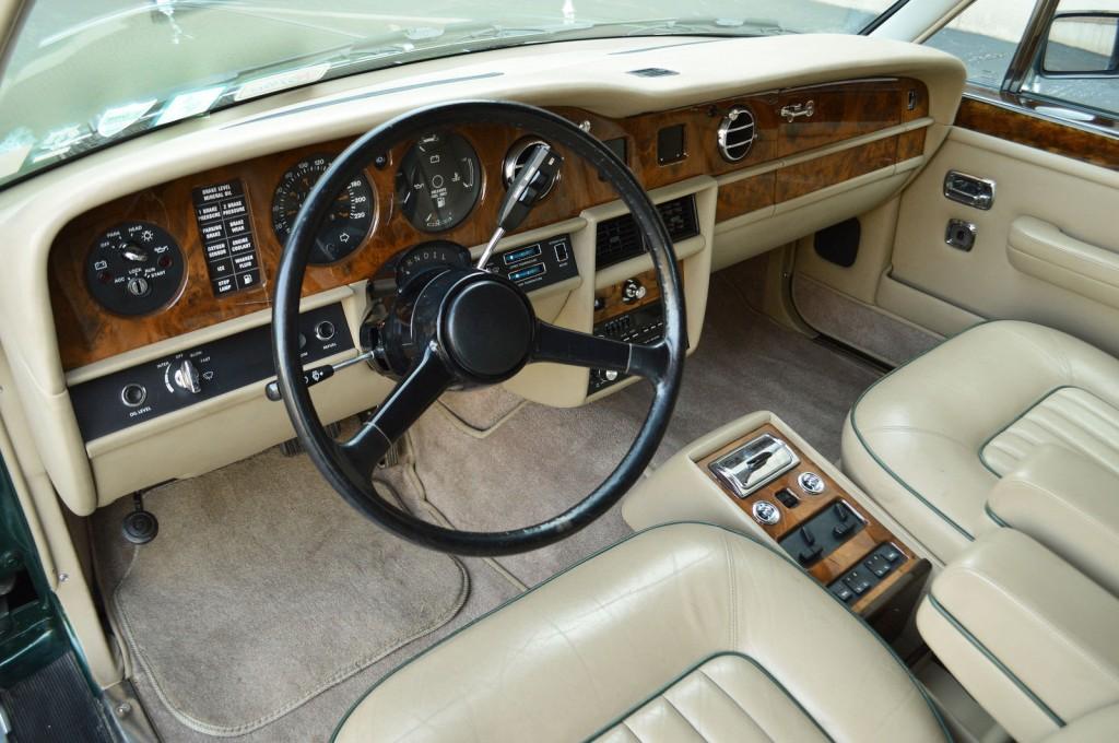 1987 Rolls Royce Silver Spirit Sedan
