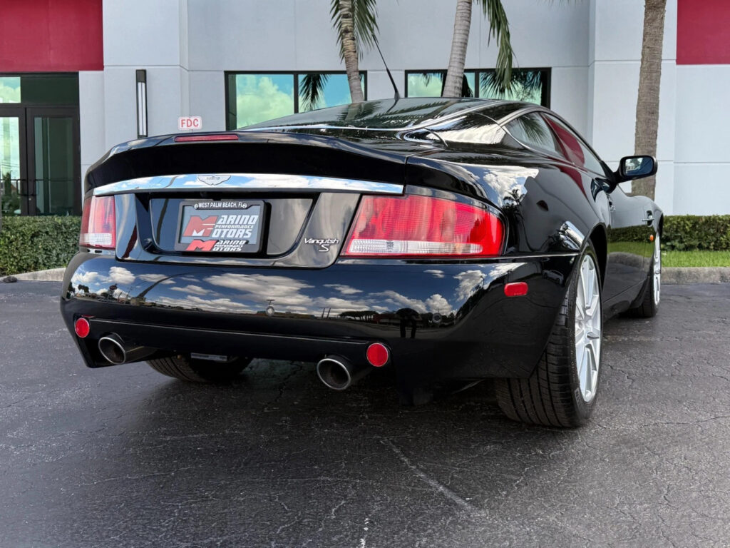 2006 Aston Martin Vanquish S